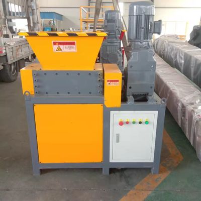 110-130kg/h Rubber Crusher Machine Wood Pallet Tyre Recycling Shredder Machine